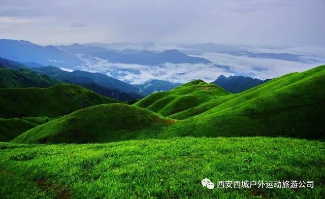 喜欢她，她已经有男朋友了，她聊过我，她说已经不认识了，要不要求回她？游戏画面
