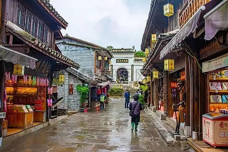 震荡市里，机构投资者在持续逆势加仓这类ETF